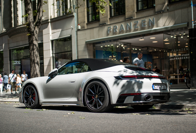 Porsche 992 Carrera S Cabriolet