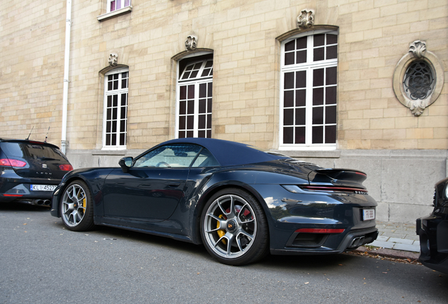 Porsche 992 Turbo S Cabriolet