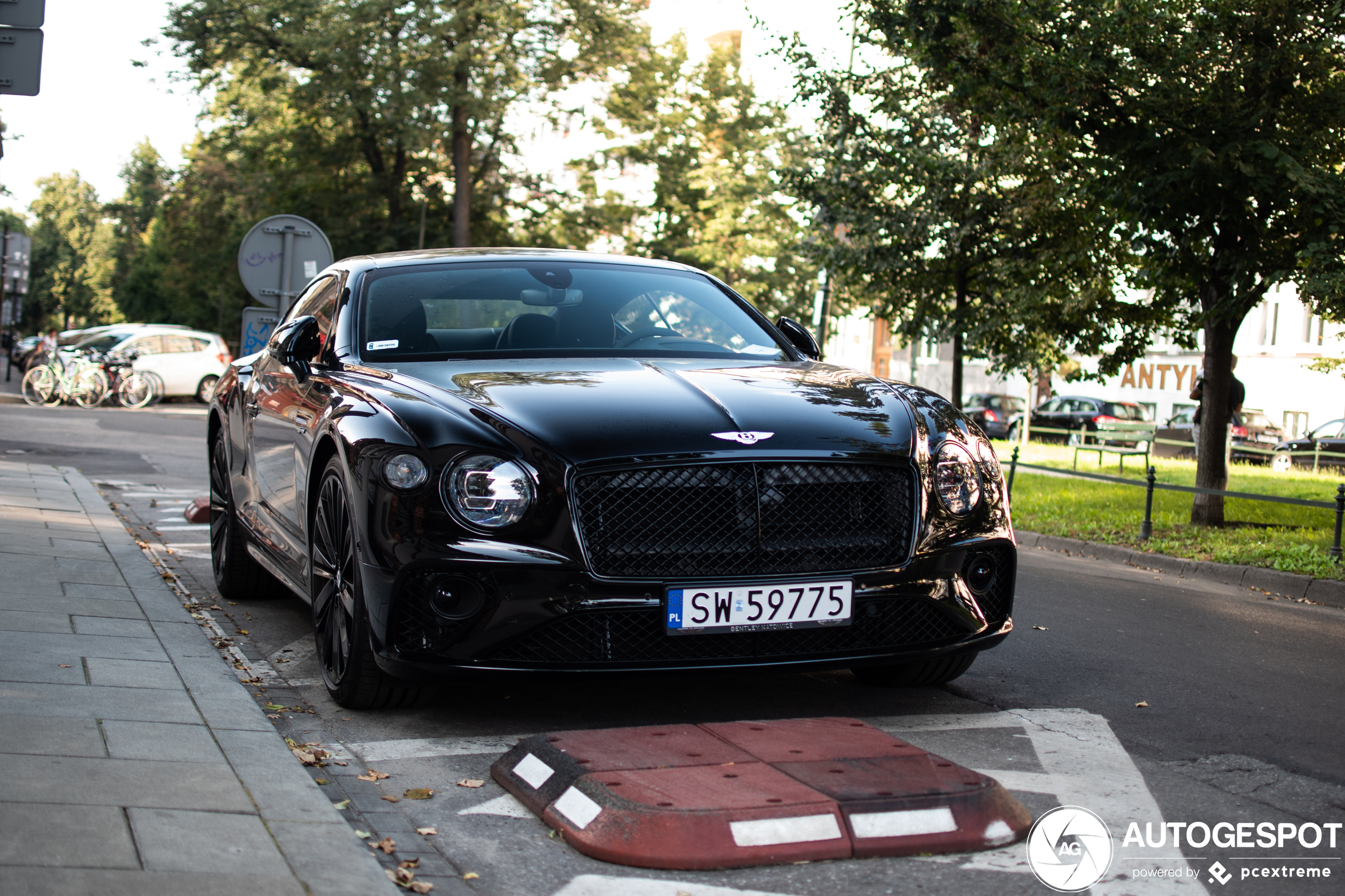 Primeur! Bentley Continental GT Speed debuteert in Krakau