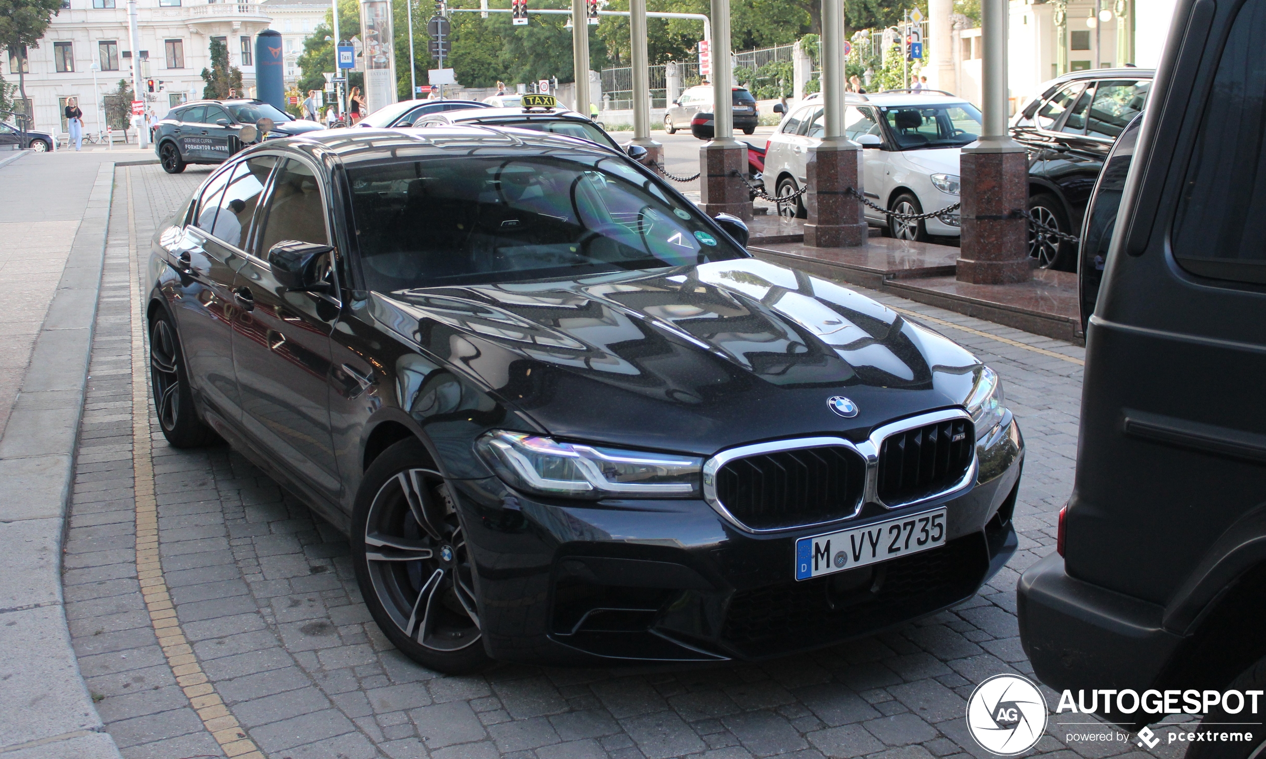 BMW M5 F90 2021