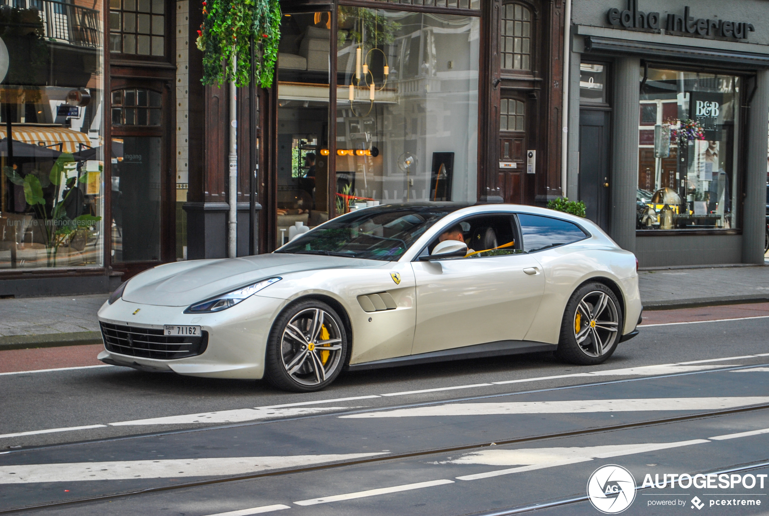 Ferrari GTC4Lusso