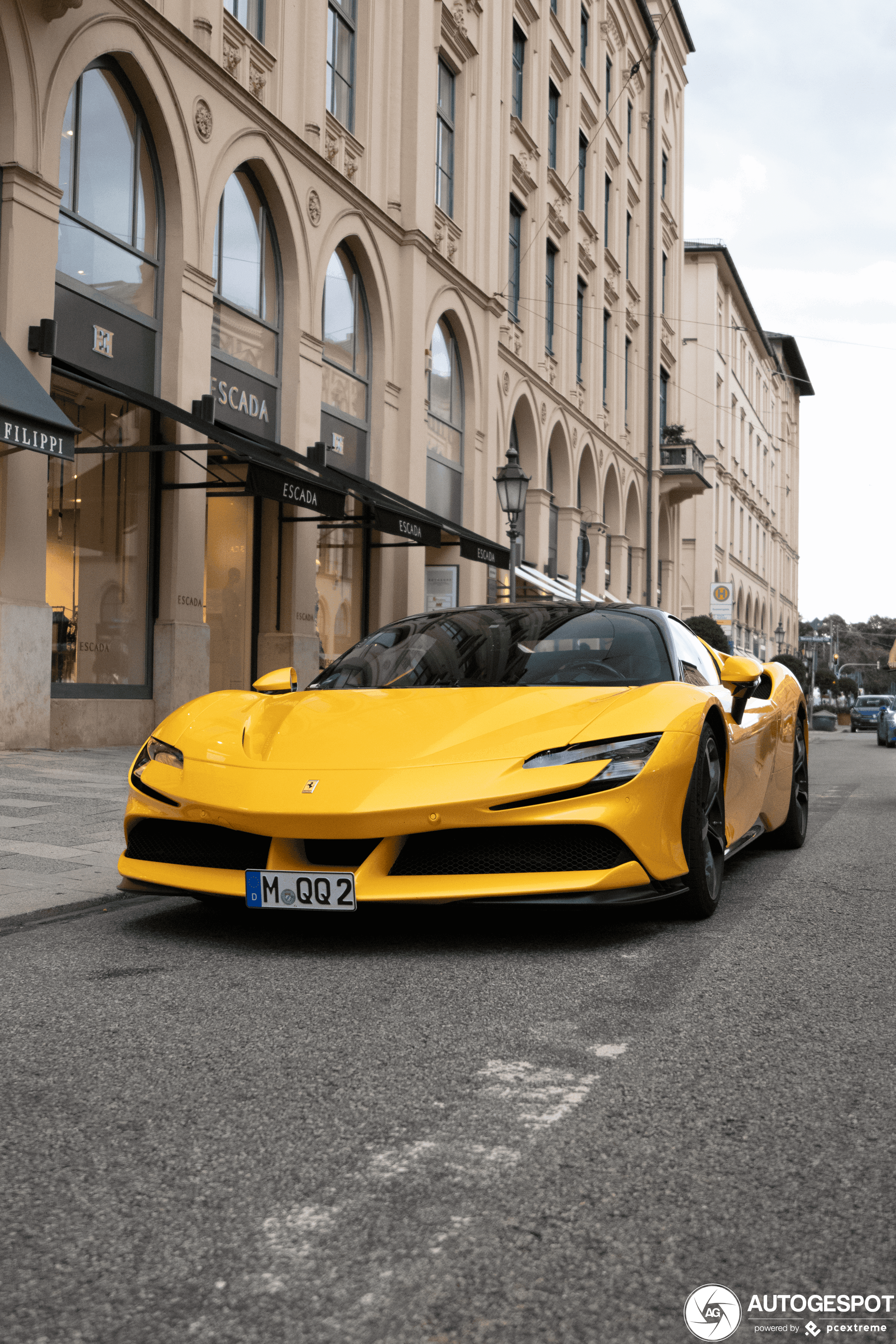 Ferrari SF90 Stradale