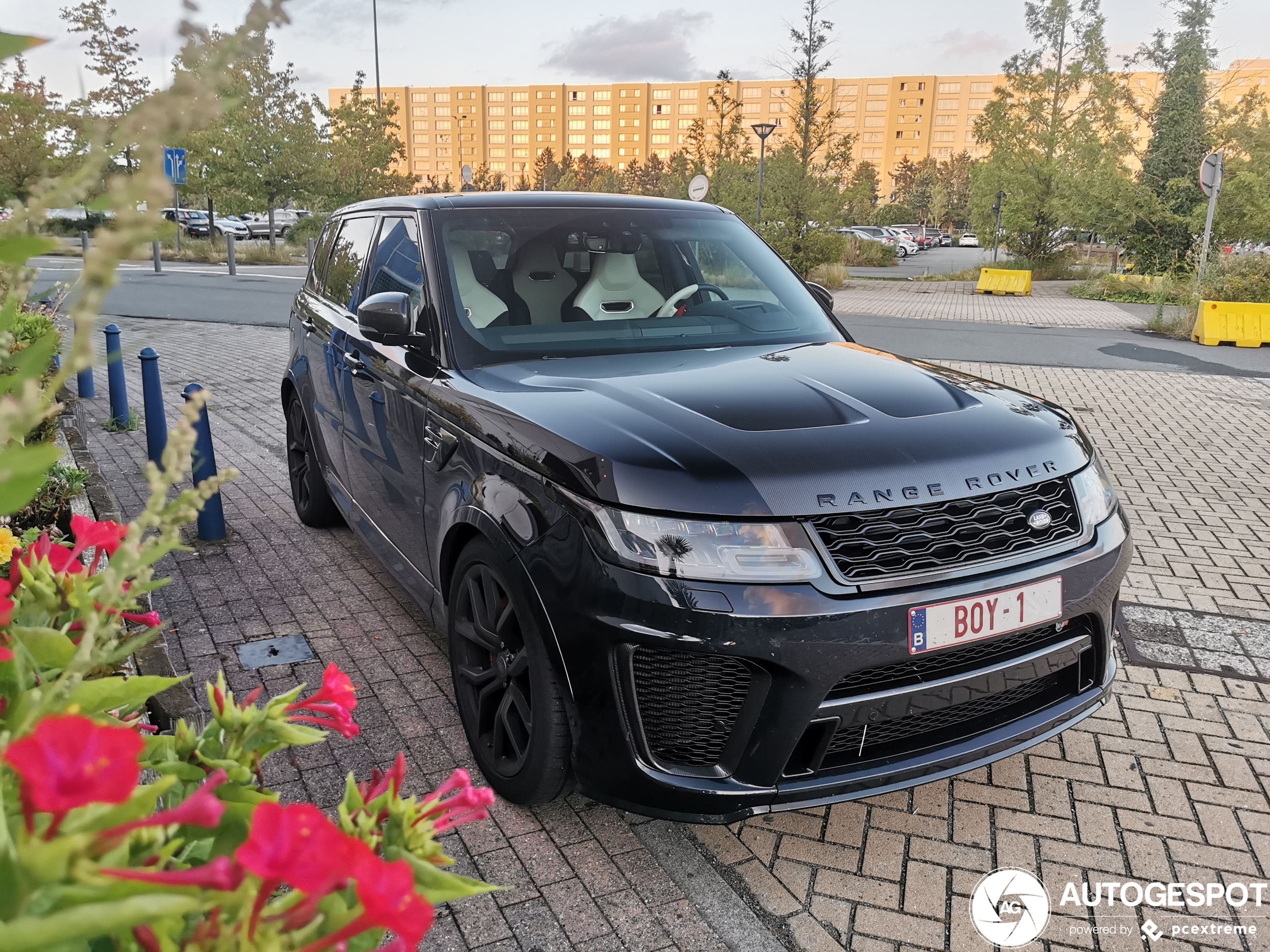 Land Rover Range Rover Sport SVR 2018 Carbon Edition