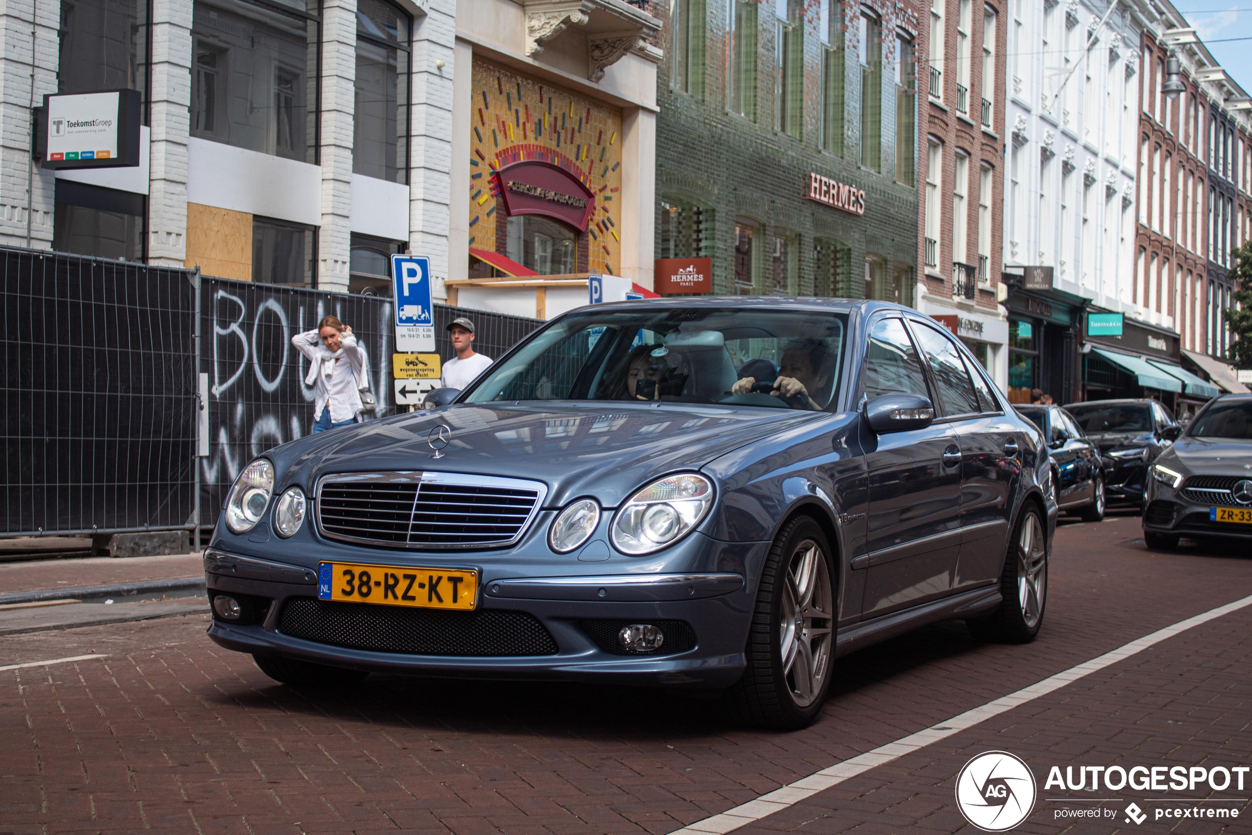 Mercedes-Benz E 55 AMG