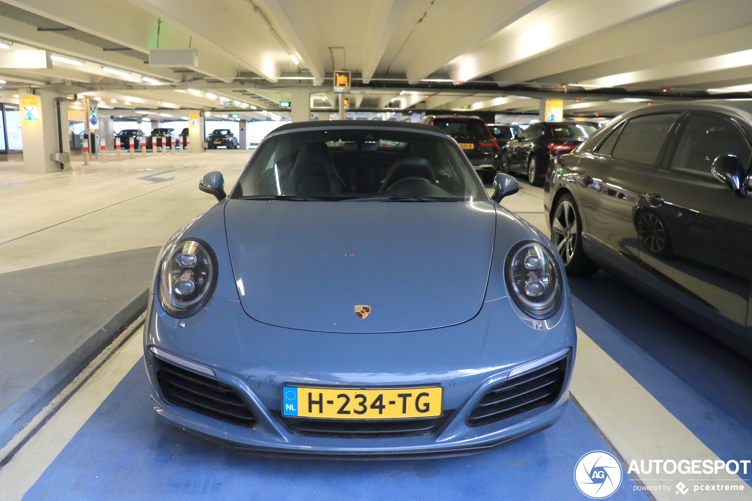 Porsche 991 Carrera 4S Cabriolet MkII