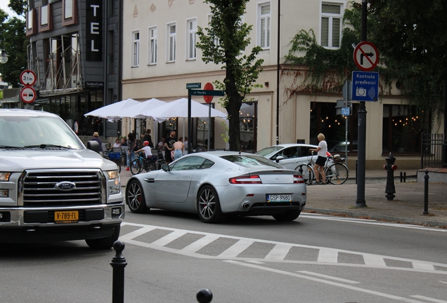 Aston Martin V8 Vantage