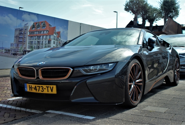 BMW i8 Roadster Ultimate Sophisto Edition