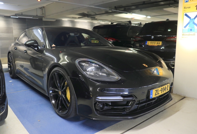 Porsche 971 Panamera Turbo S E-Hybrid Sport Turismo