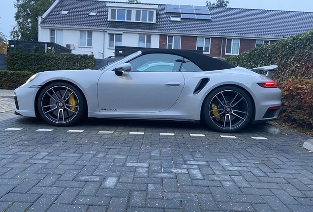 Porsche 992 Turbo S Cabriolet