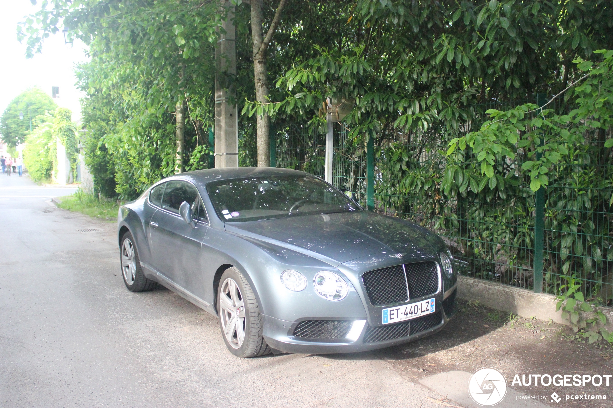 Bentley Continental GT V8