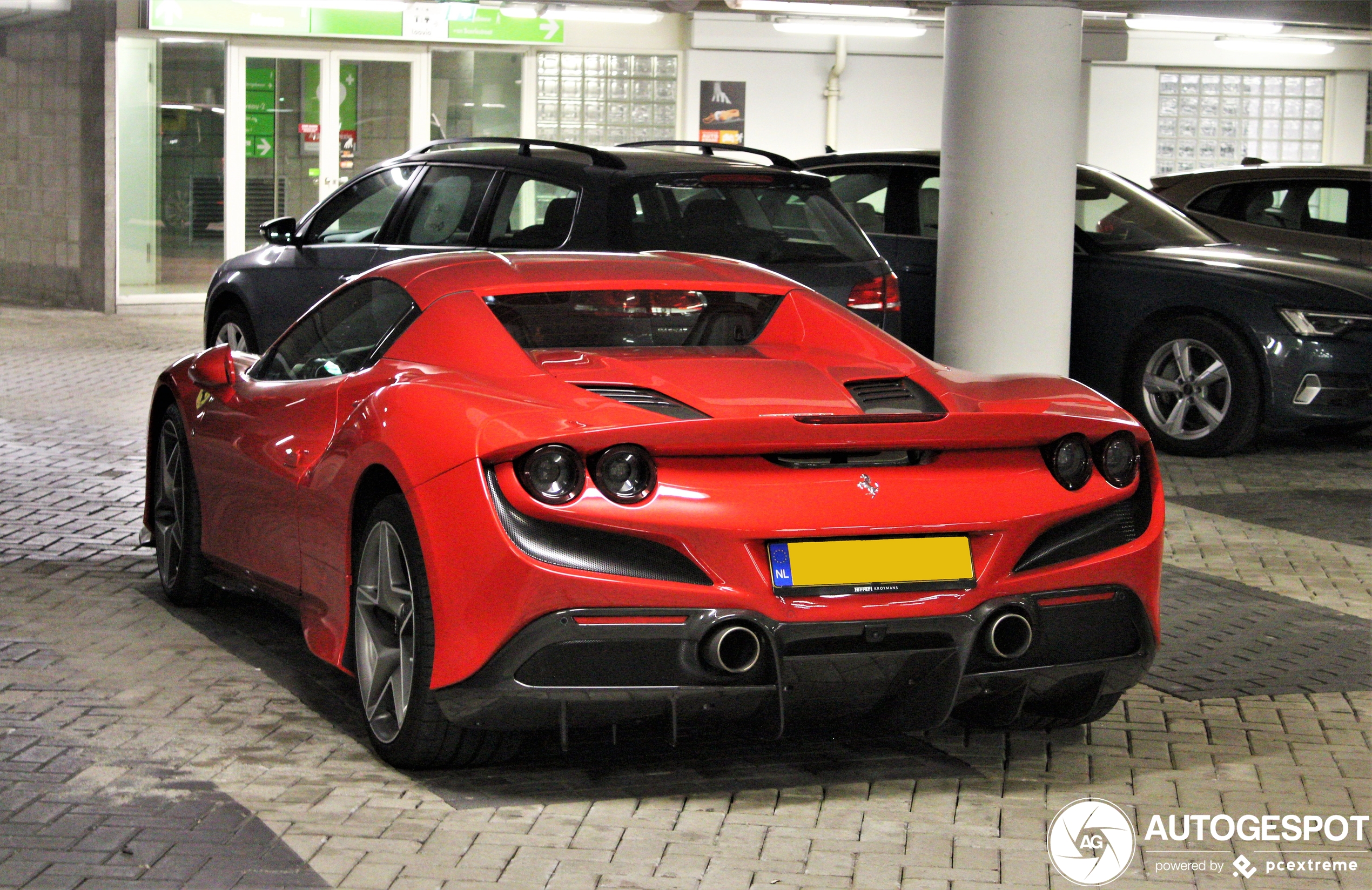 Ferrari F8 Spider