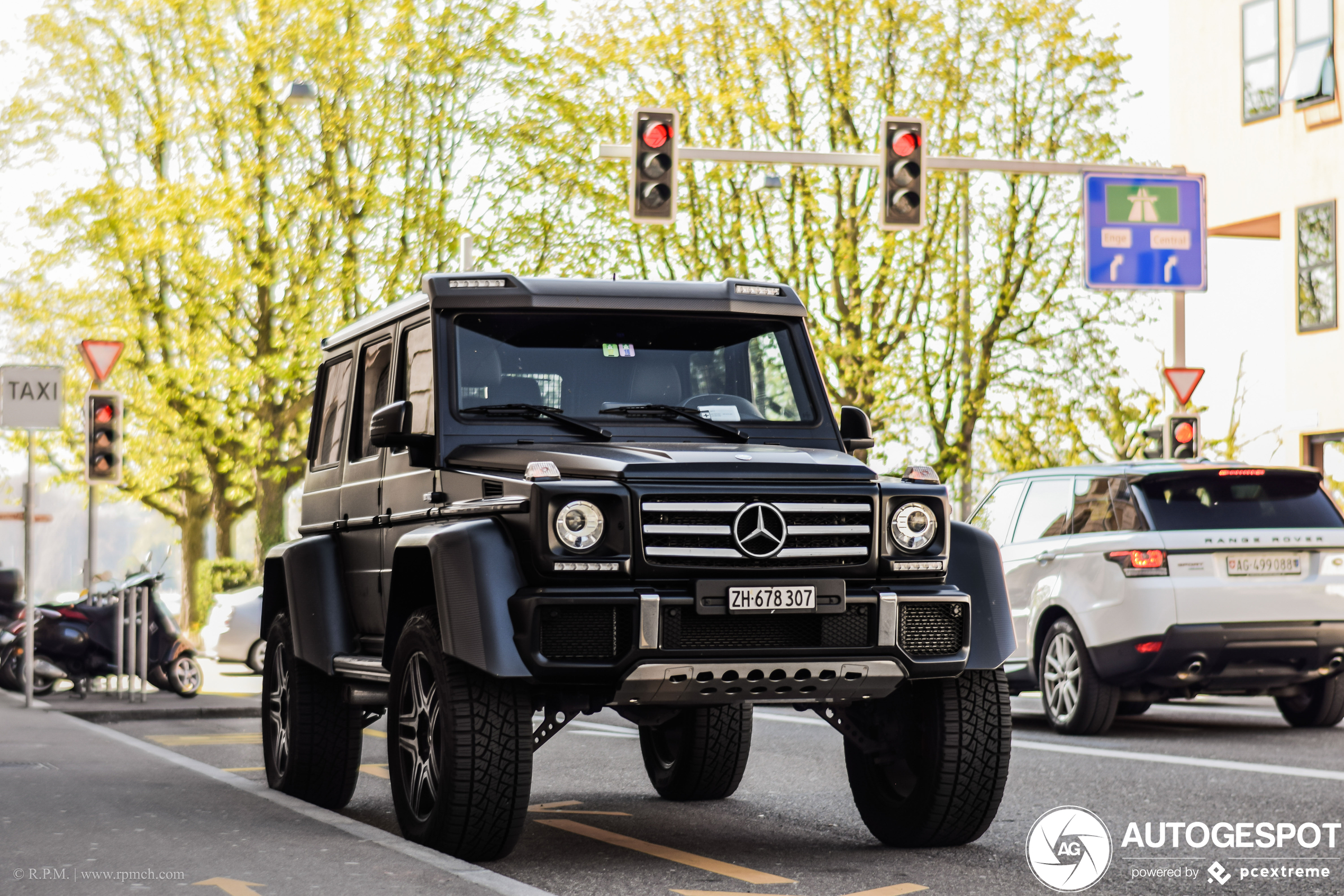 Mercedes-Benz G 500 4X4²