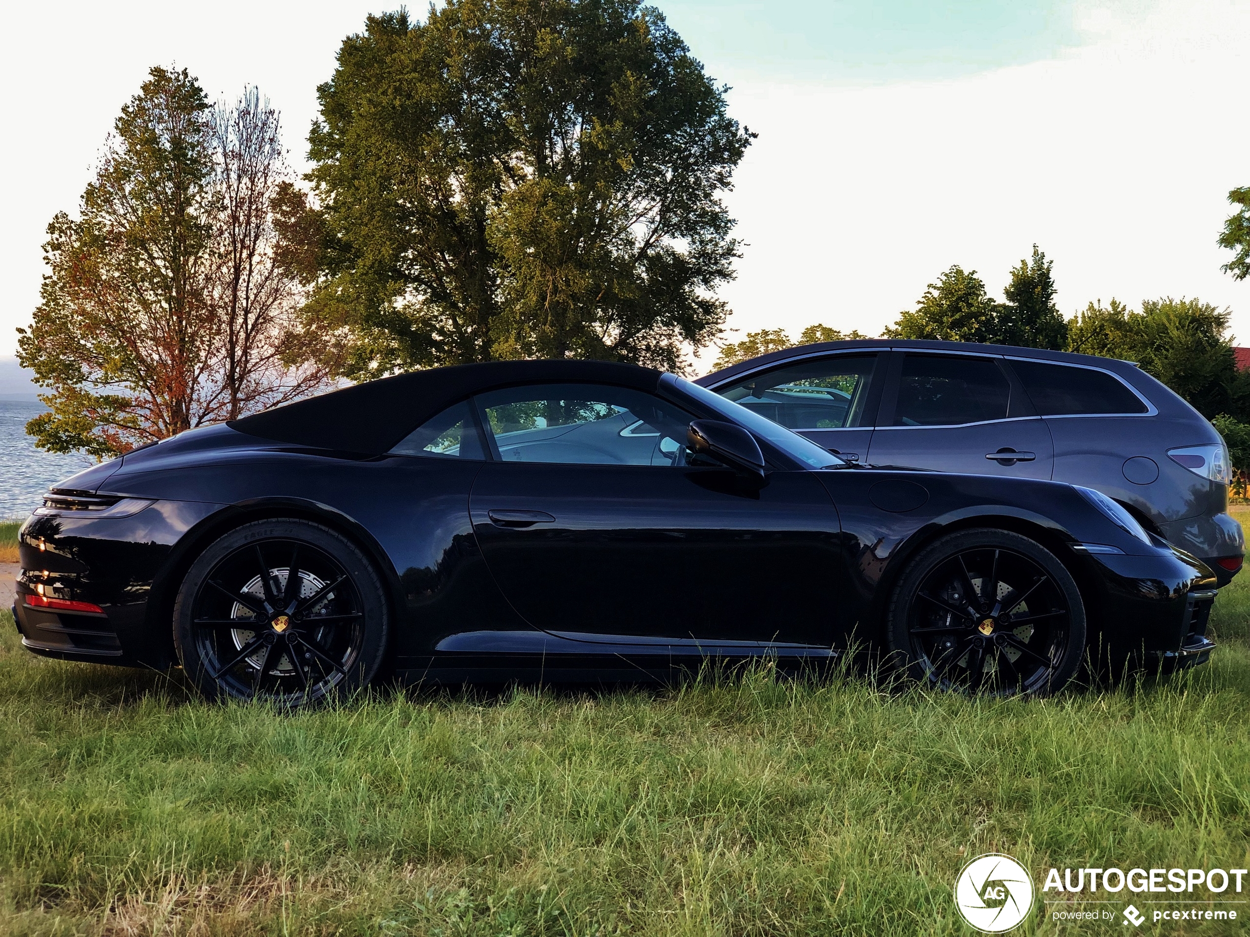 Porsche 992 Carrera 4S Cabriolet