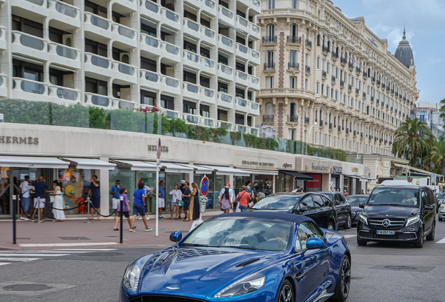 Aston Martin Vanquish S Volante 2017