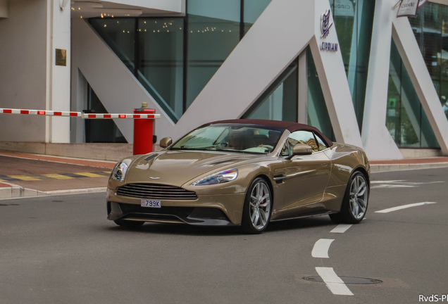 Aston Martin Vanquish Volante