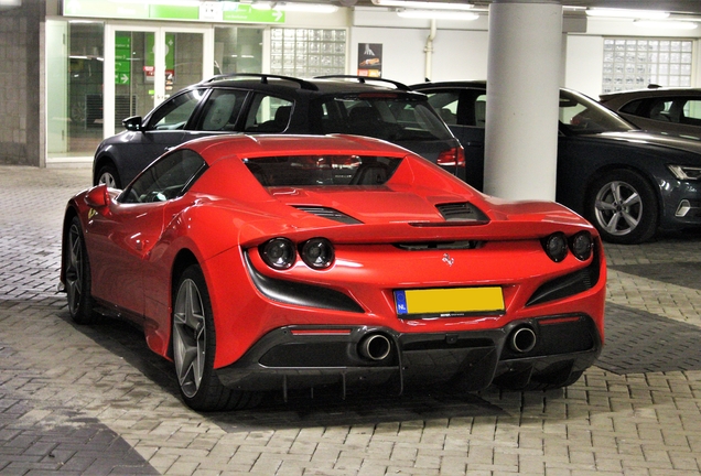 Ferrari F8 Spider