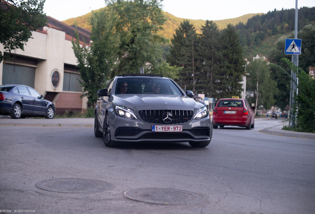 Mercedes-AMG C 63 S W205