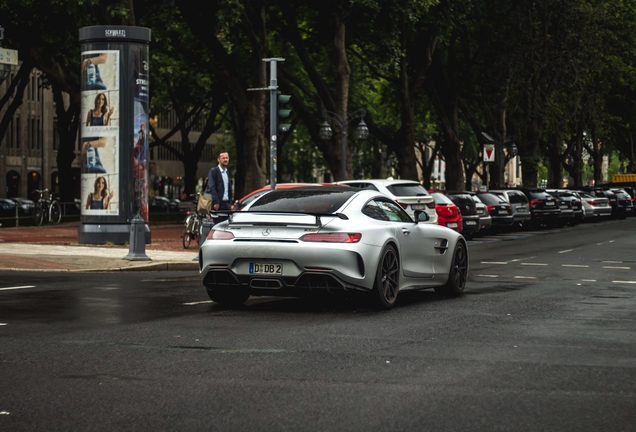 Mercedes-AMG GT R C190