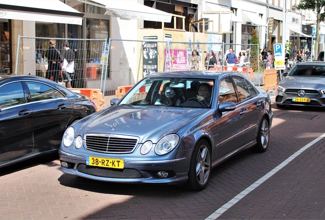 Mercedes-Benz E 55 AMG