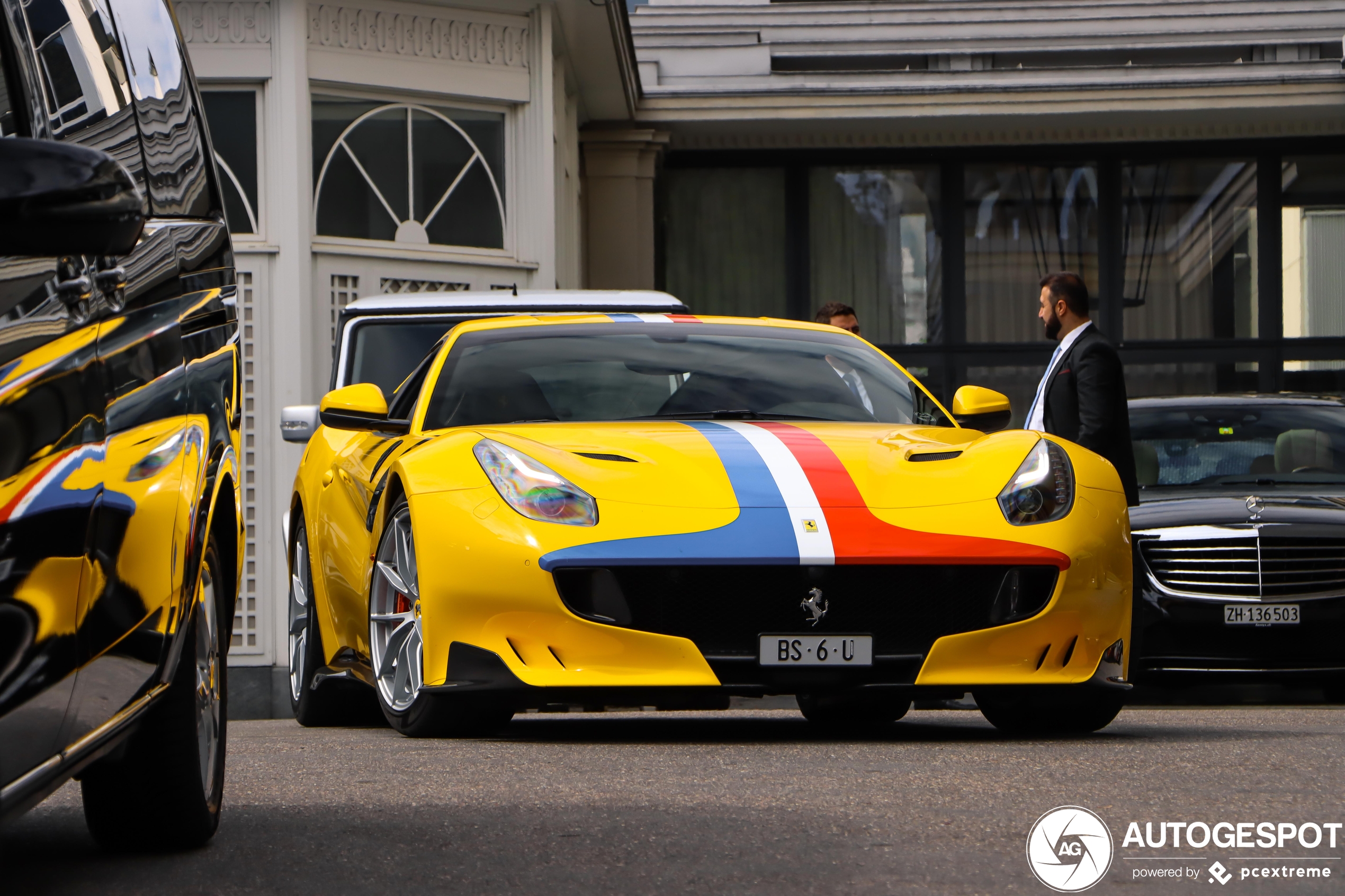 Ferrari F12tdf deelt deze kentekenplaat met hoop andere parels