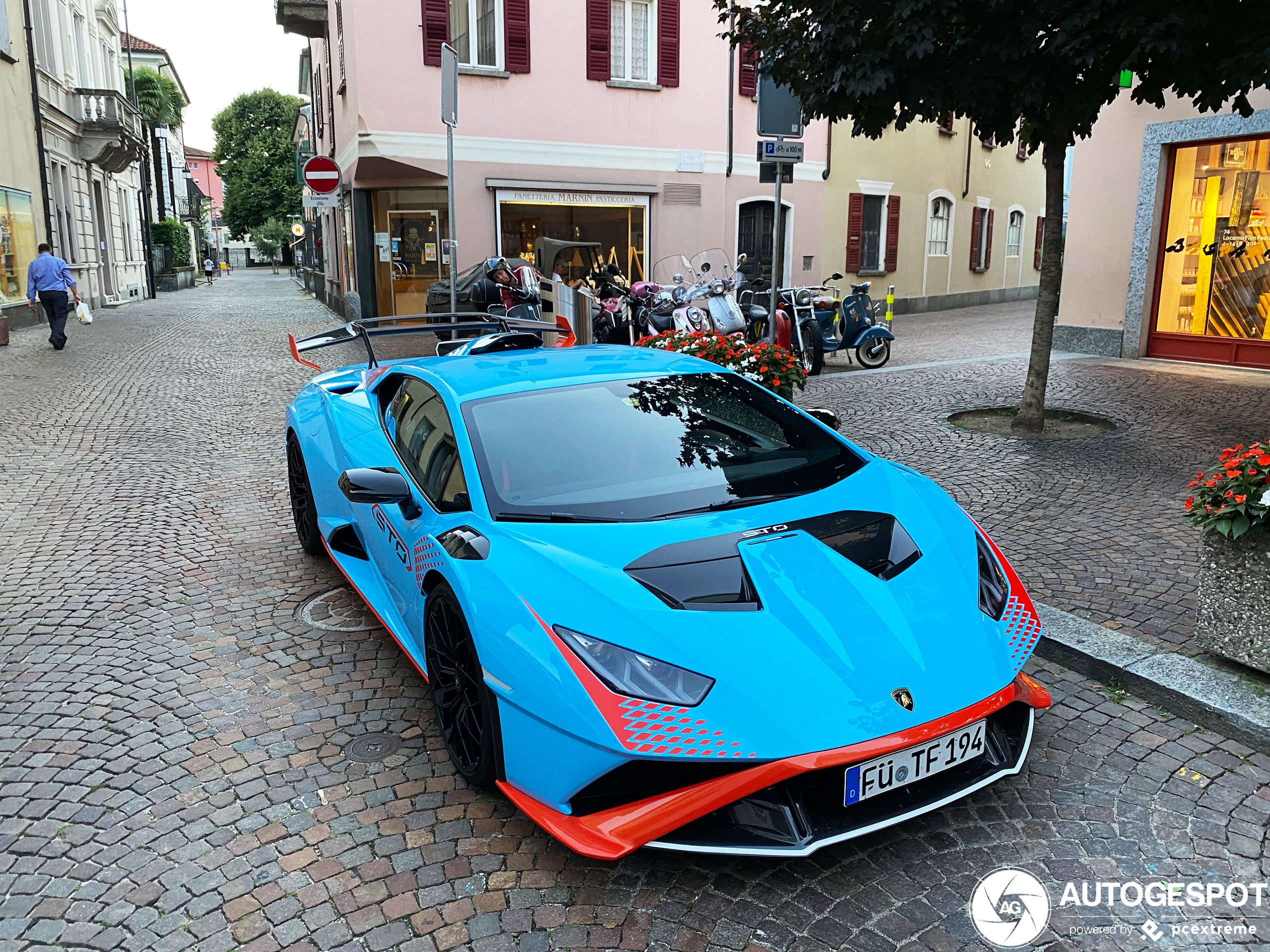 Lamborghini Huracán LP640-2 STO