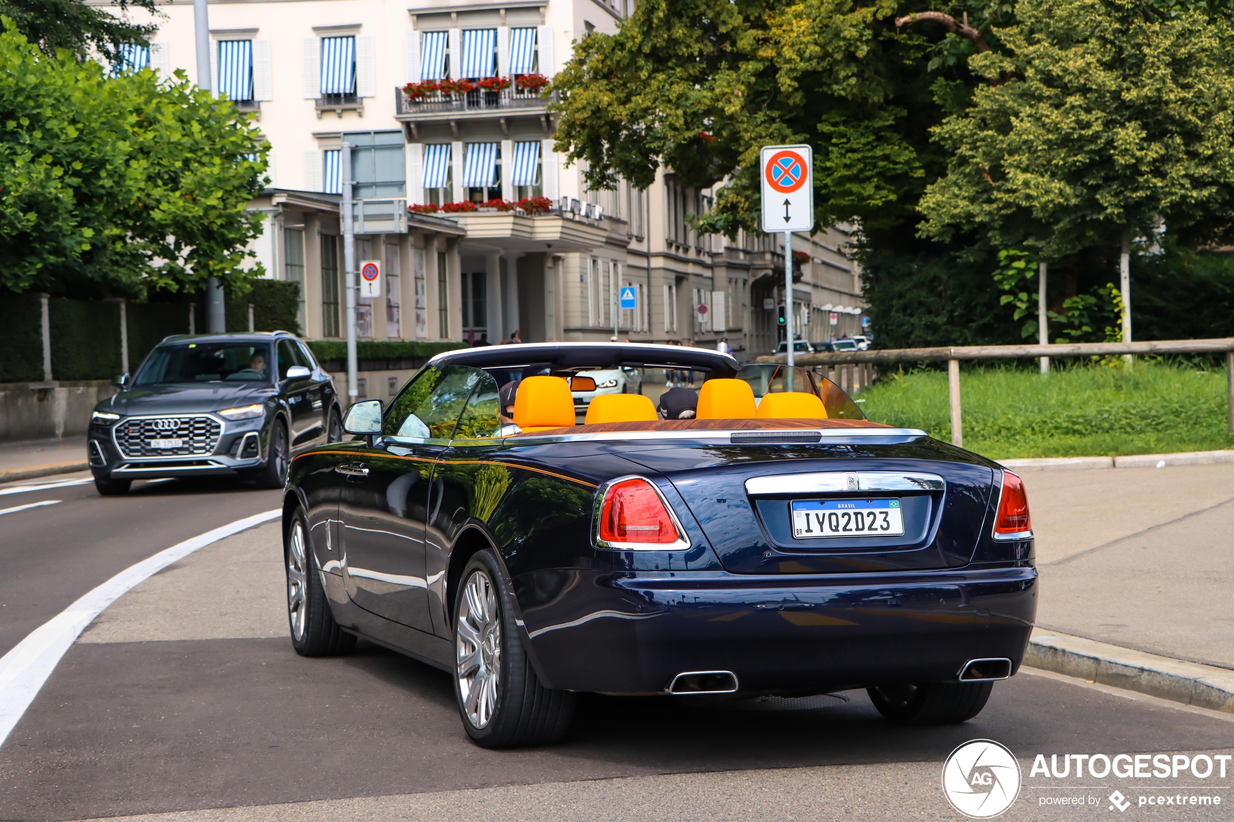 Rolls-Royce Dawn