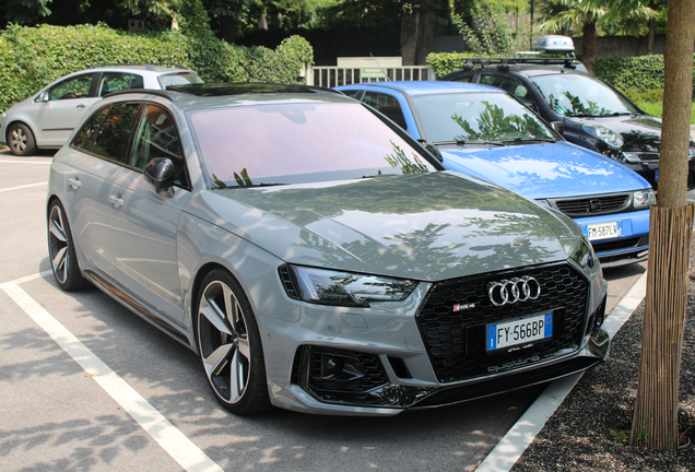 Audi RS4 Avant B9