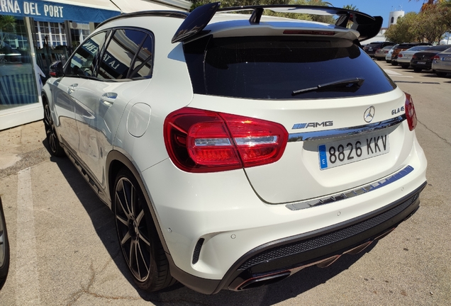 Mercedes-AMG GLA 45 X156