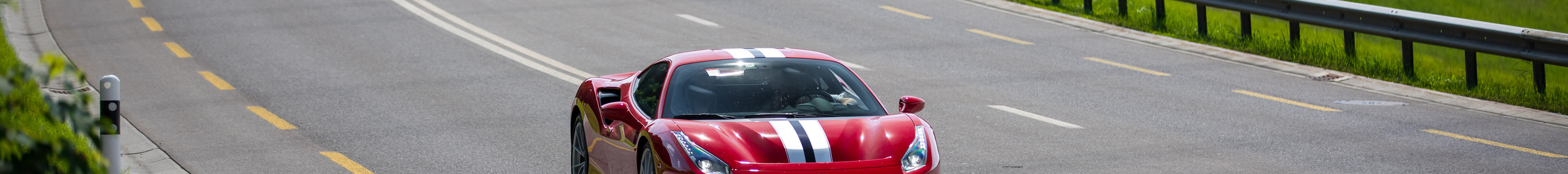 Ferrari 488 Pista