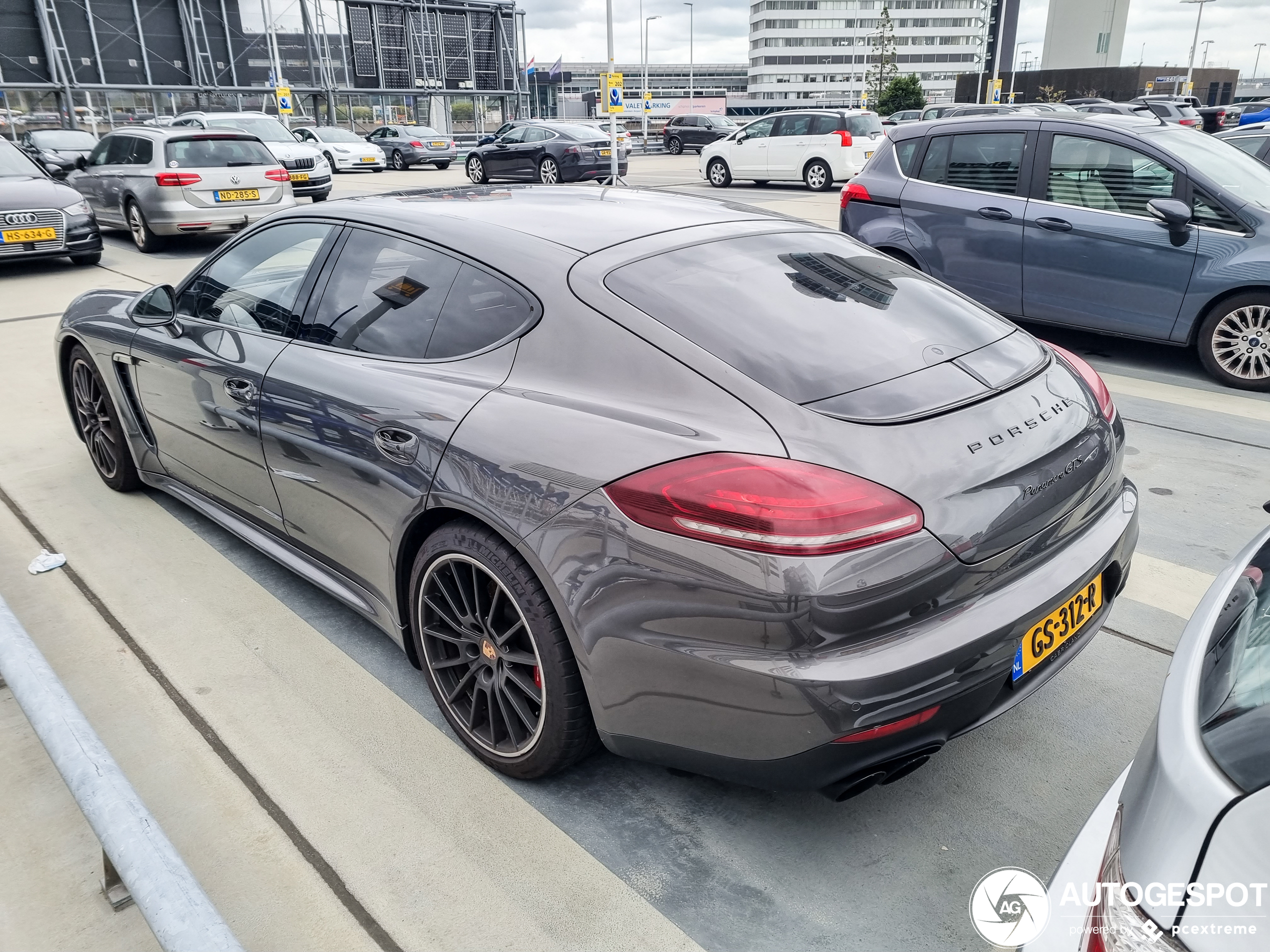 Porsche 970 Panamera GTS MkII - 19 August 2021 - Autogespot Porsche 970 Panamera GTS MkII - 19 August 2021 - Autogespot