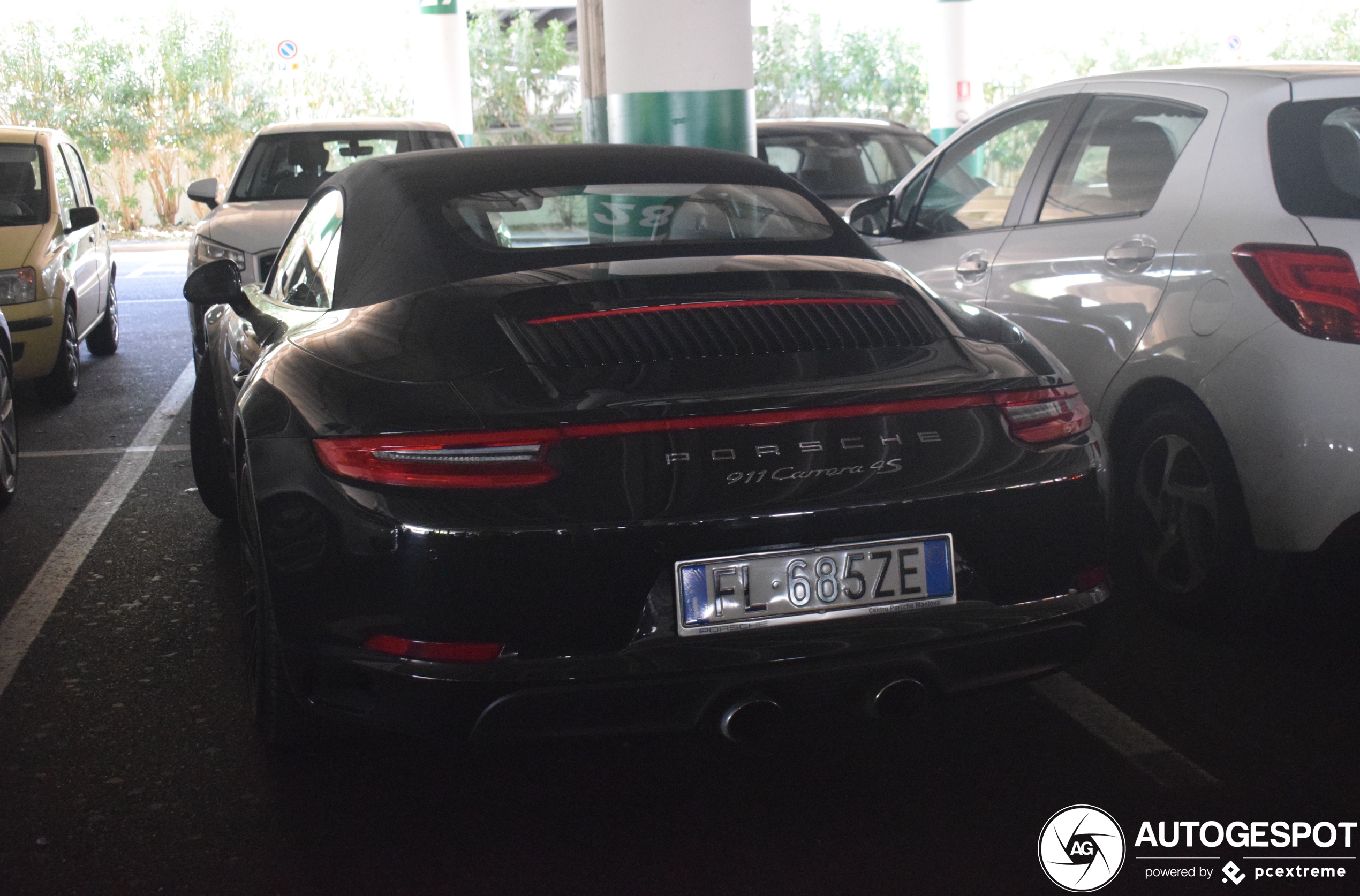 Porsche 991 Carrera 4S Cabriolet MkII