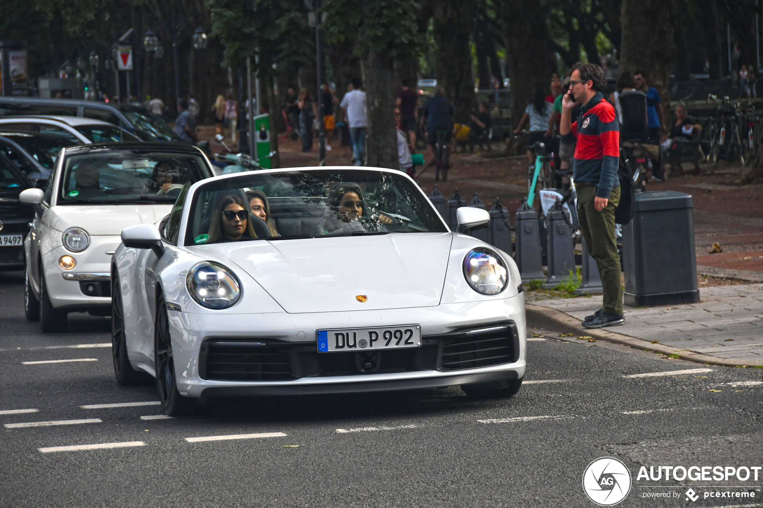 Porsche 992 Carrera 4S Cabriolet