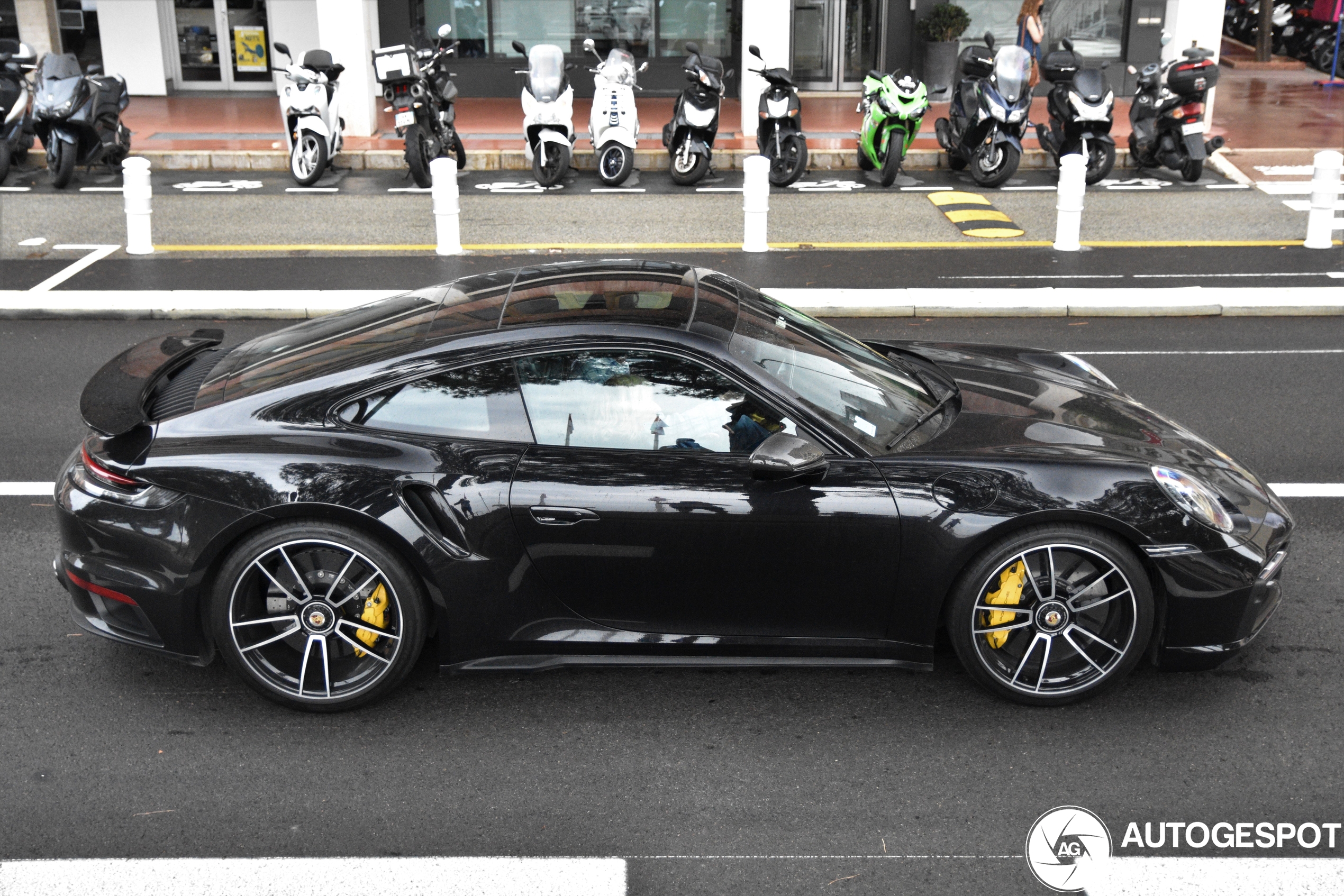 Porsche 992 Turbo S MkI - 19 August 2021 - Autogespot