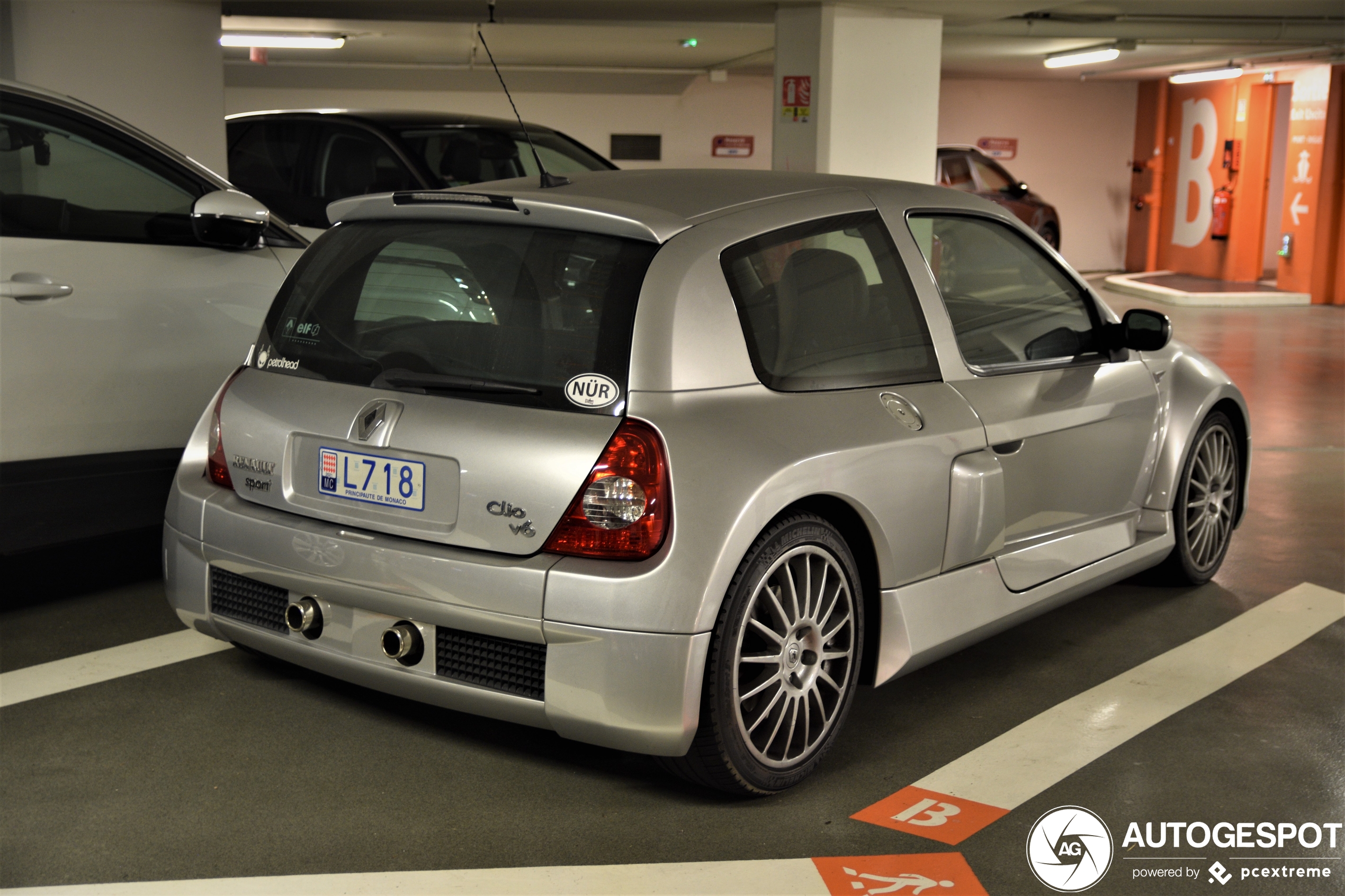 Renault Clio V6 Phase II