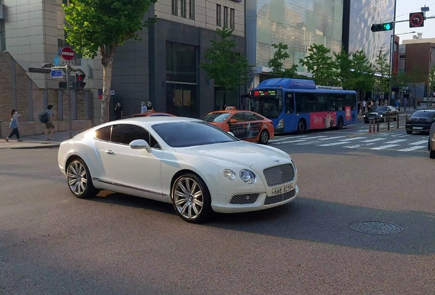 Bentley Continental GT V8