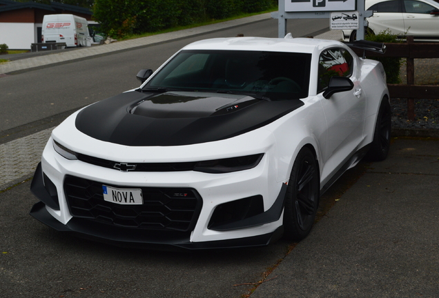 Chevrolet Camaro ZL1 1LE 2017