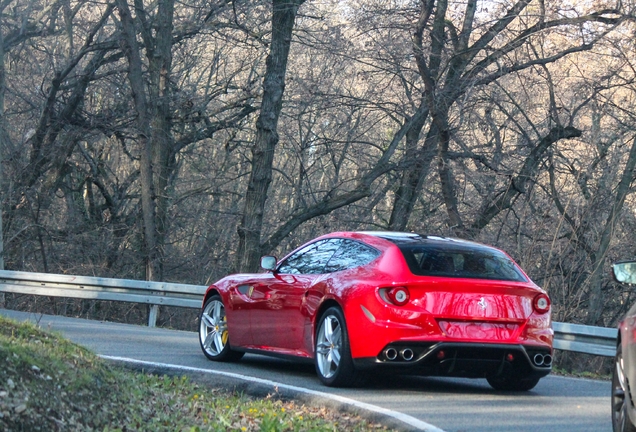 Ferrari FF