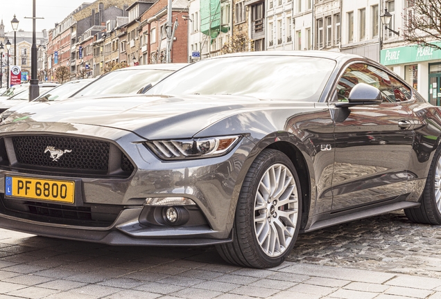 Ford Mustang GT 2015