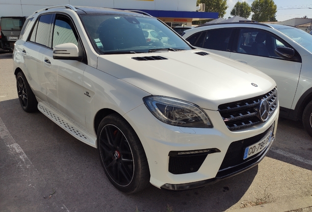 Mercedes-Benz ML 63 AMG W166