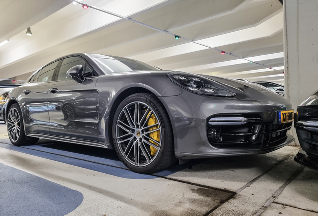 Porsche 971 Panamera Turbo S E-Hybrid