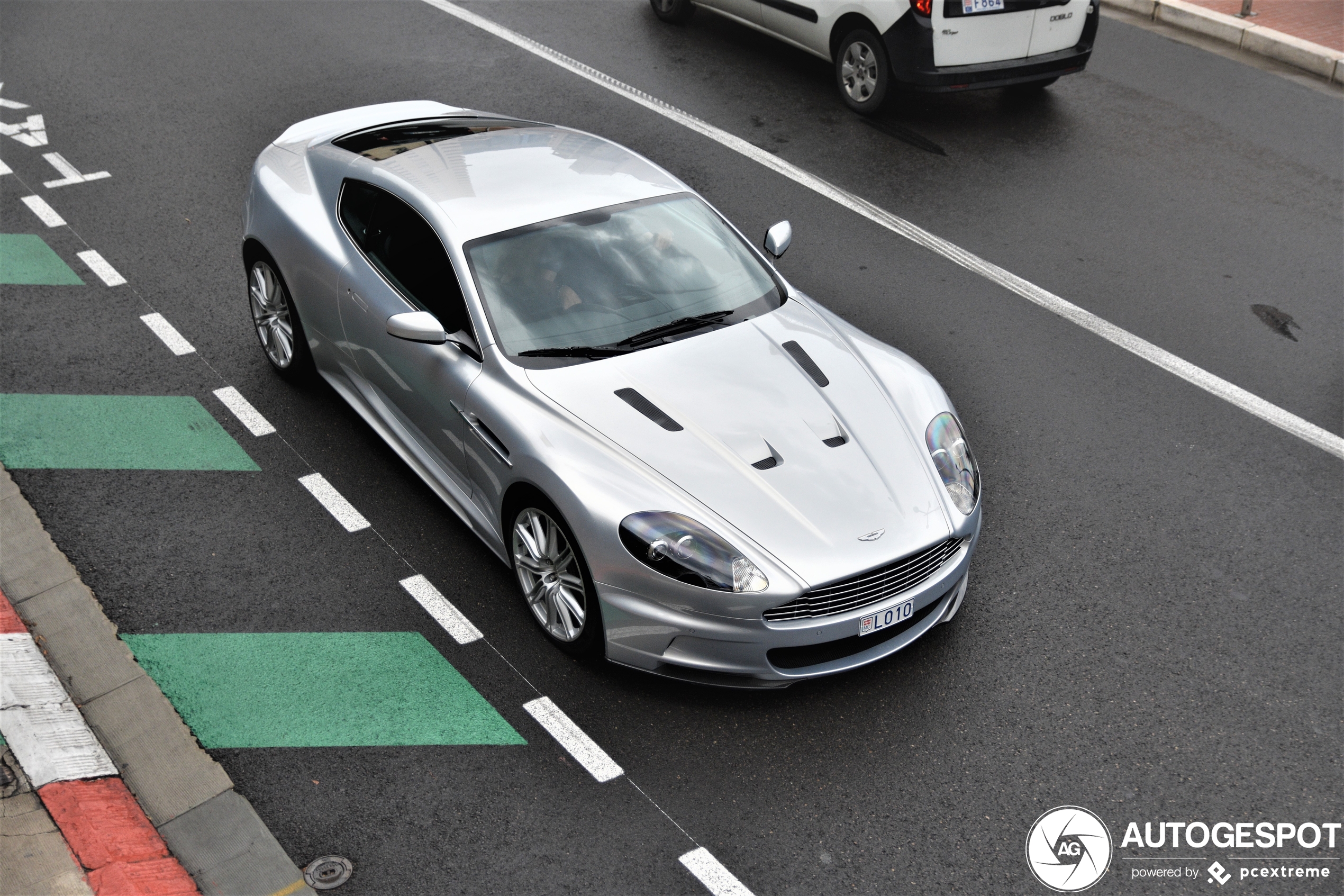 Aston Martin DBS