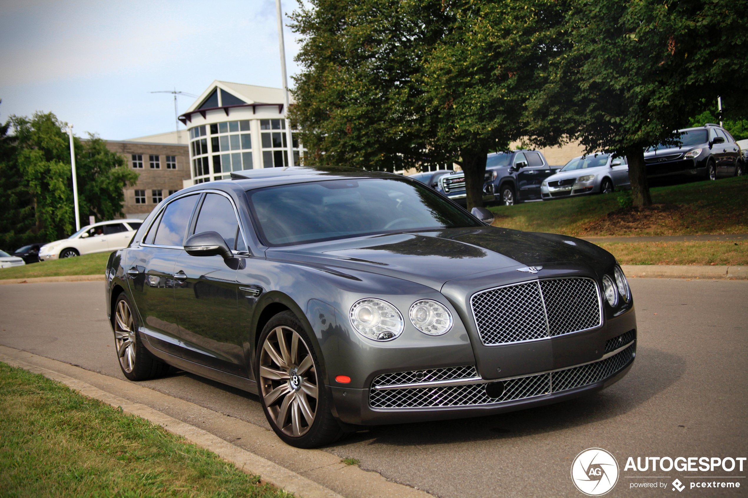 Bentley Flying Spur W12