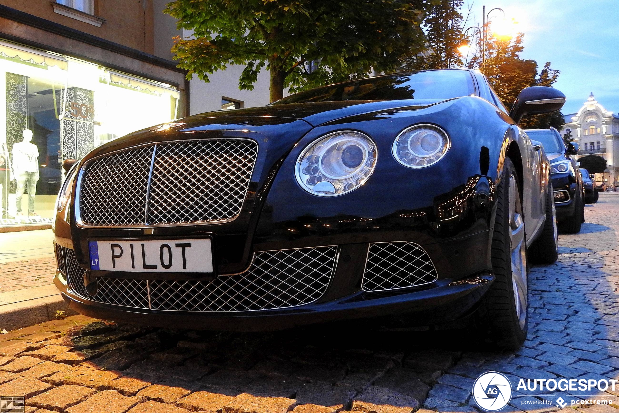 Bentley Continental GT 2012