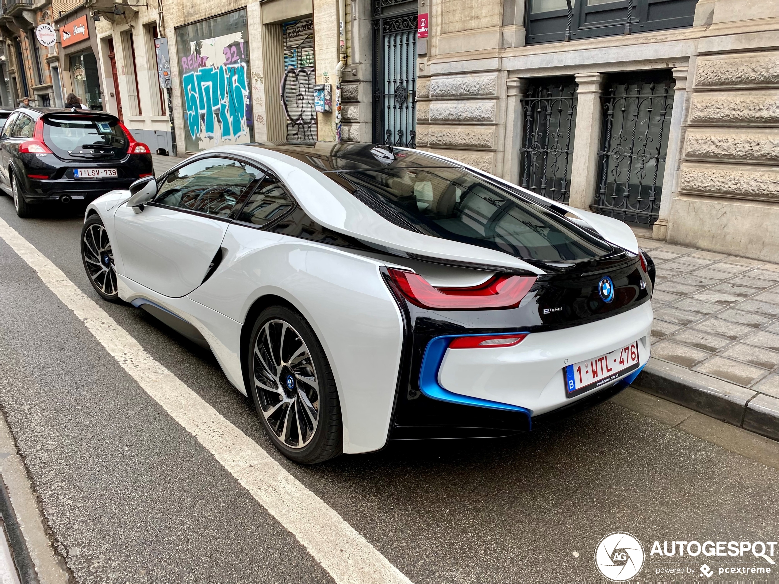 BMW i8