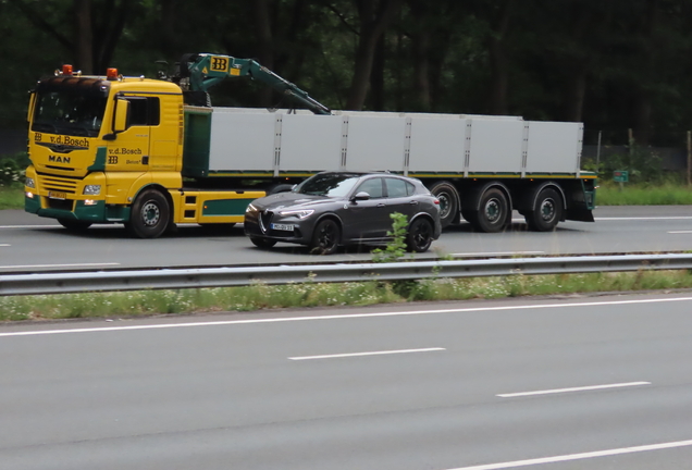 Alfa Romeo Stelvio Quadrifoglio