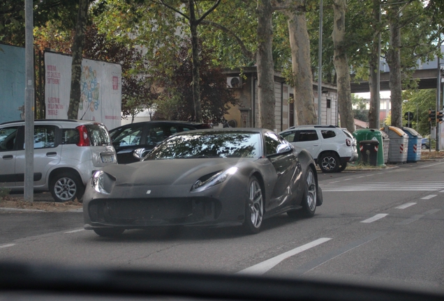 Ferrari 812 Competizione Mule