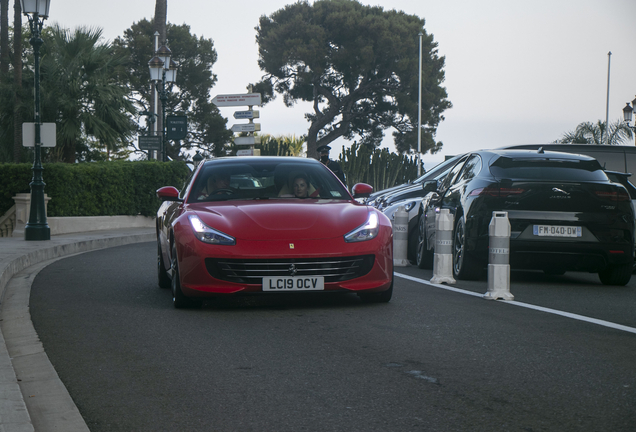 Ferrari GTC4Lusso