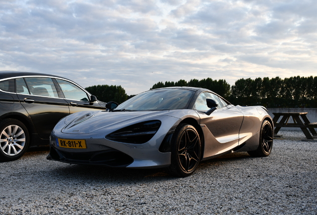 McLaren 720S