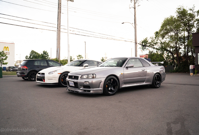 Nissan Skyline R34 GT-R V-Spec