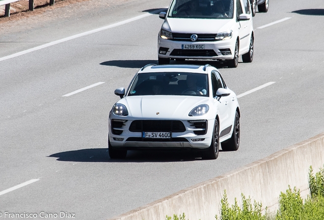 Porsche 95B Macan GTS